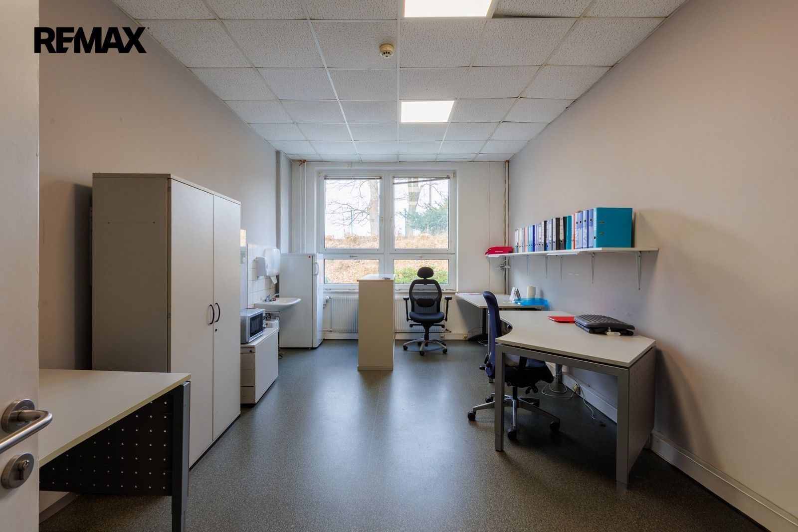 Pronájem komerčního prostoru 7000 m² - foto 20