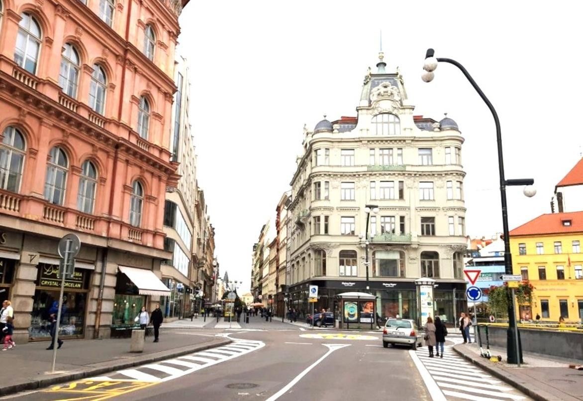 Pronájem komerčního prostoru 195 m² - foto 3