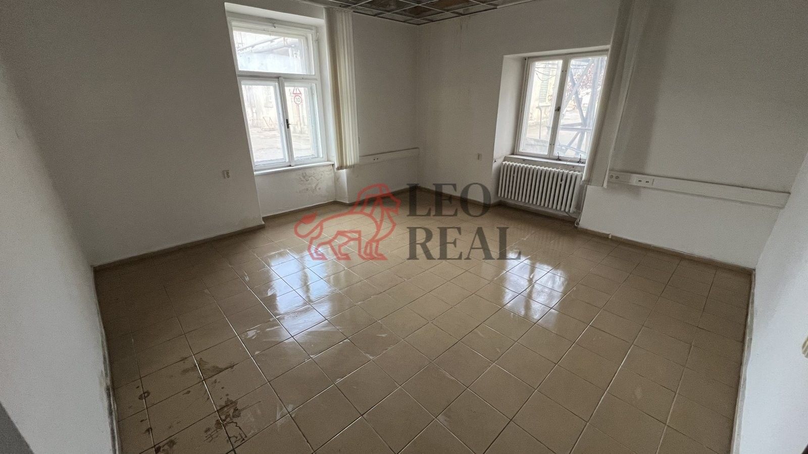 Pronájem komerčního prostoru 19 m² - foto 1
