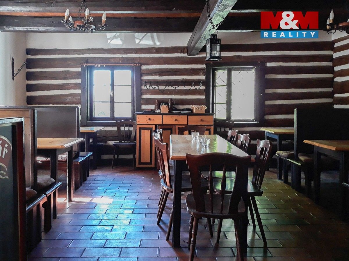 Pronájem komerčního prostoru 400 m² - foto 2