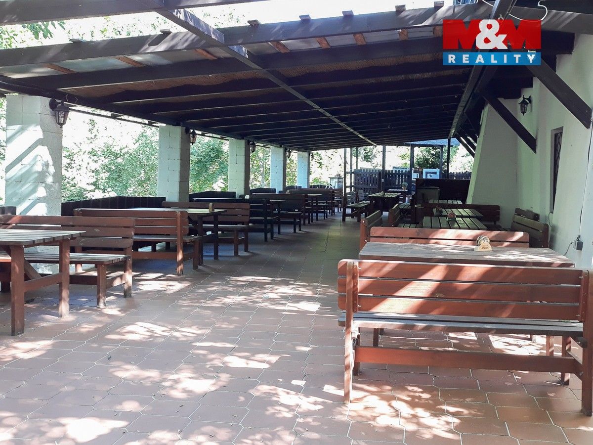 Pronájem komerčního prostoru 400 m² - foto 8