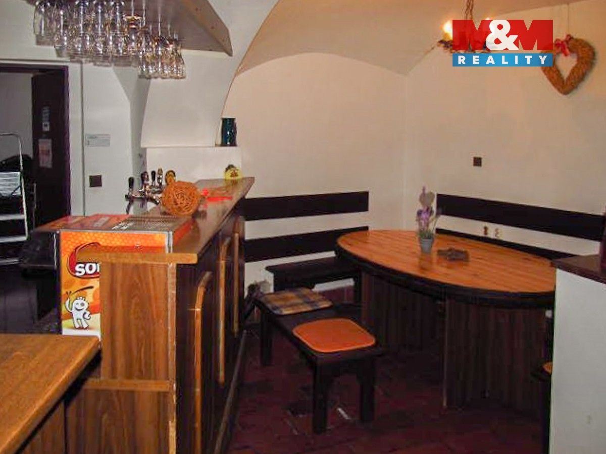Pronájem komerčního prostoru 400 m² - foto 11