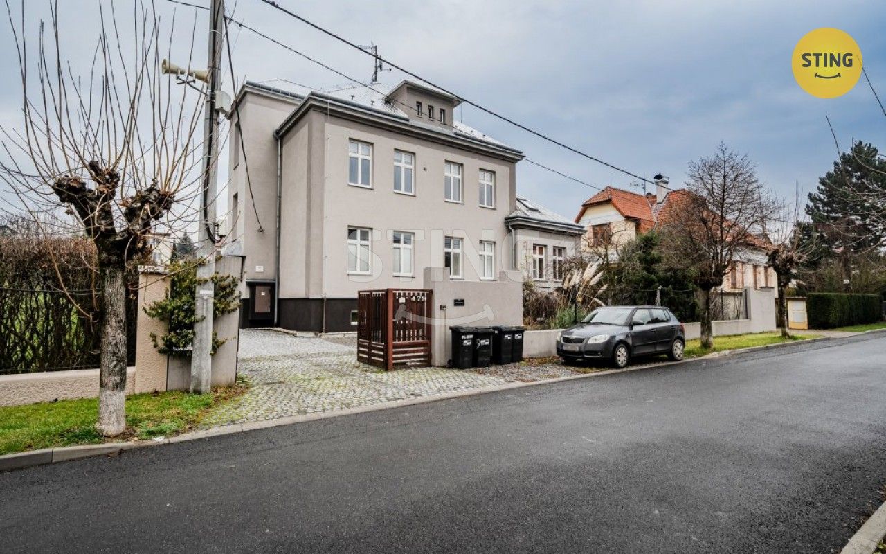 Pronájem bytu 3+1 100 m² - foto 10