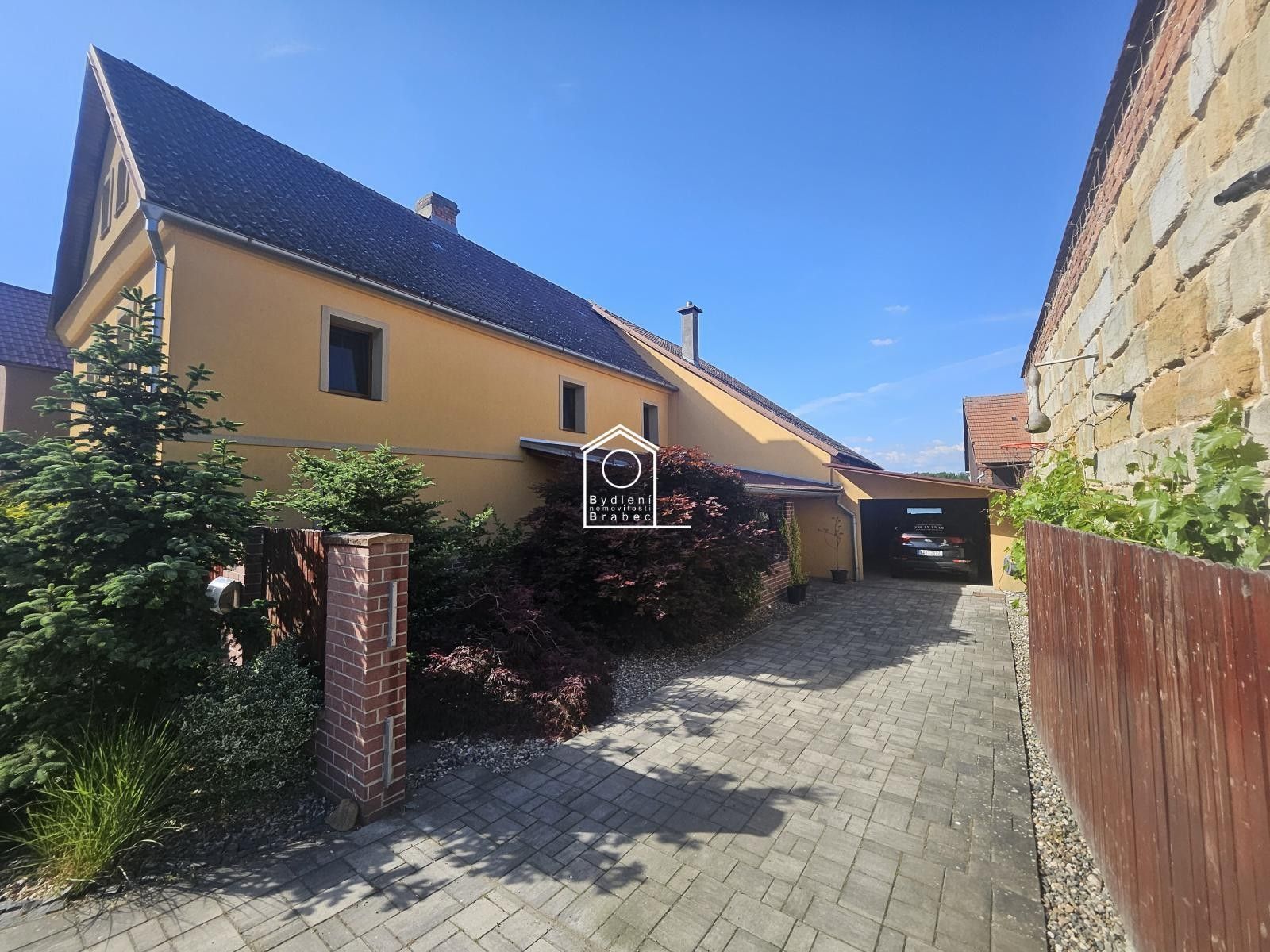 Prodej domu 280 m² - foto 2