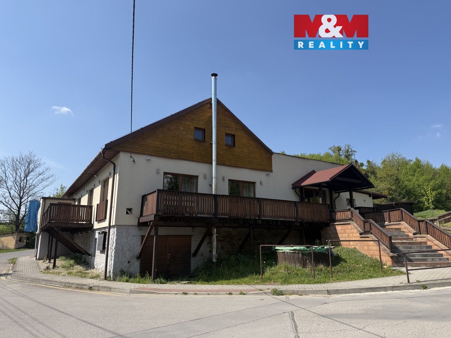 Prodej komerčního prostoru 533 m² - foto 1