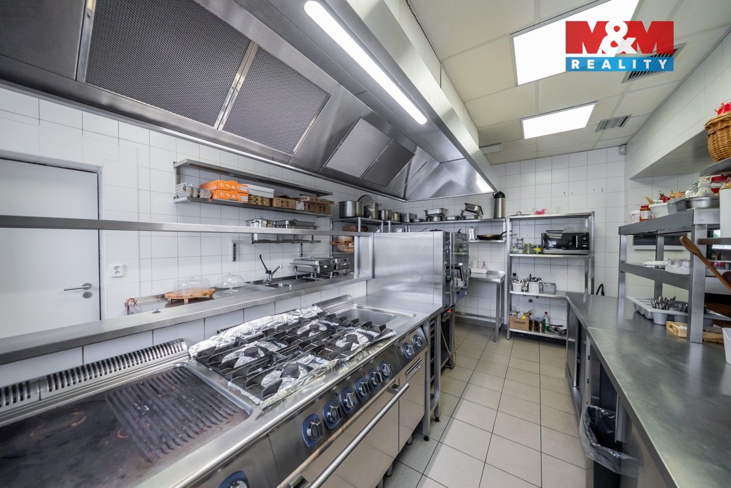 Prodej komerčního prostoru 533 m² - foto 10