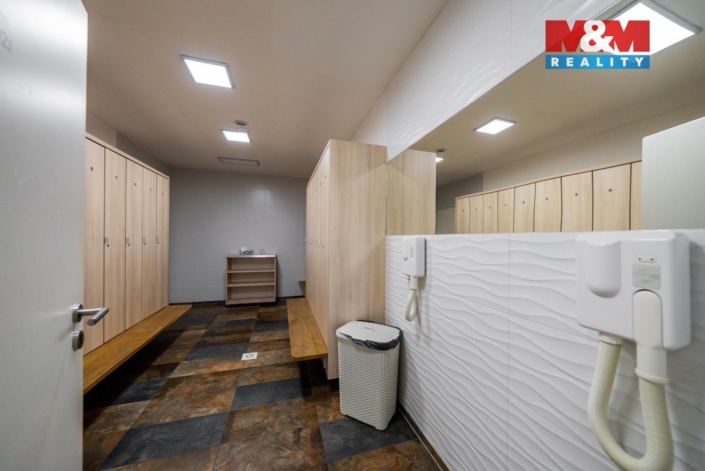 Prodej komerčního prostoru 533 m² - foto 20