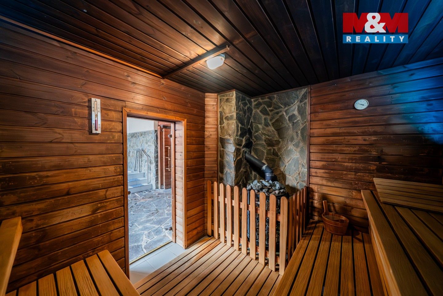 Prodej komerčního prostoru 533 m² - foto 25