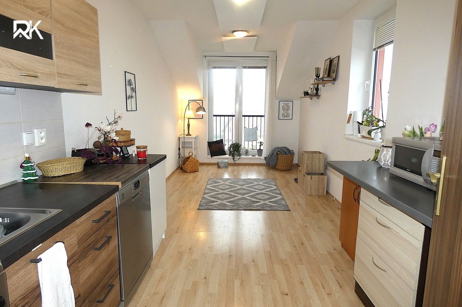Pronájem bytu 1+kk 30 m² - foto 1