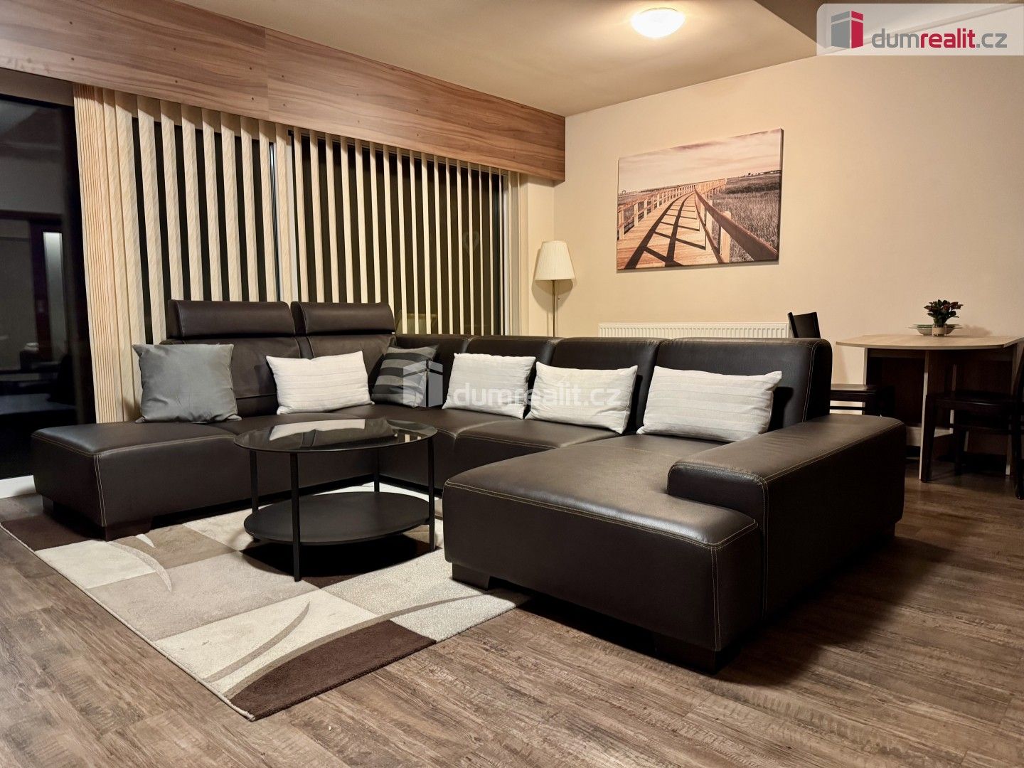 Pronájem komerčního prostoru 908 m² - foto 3