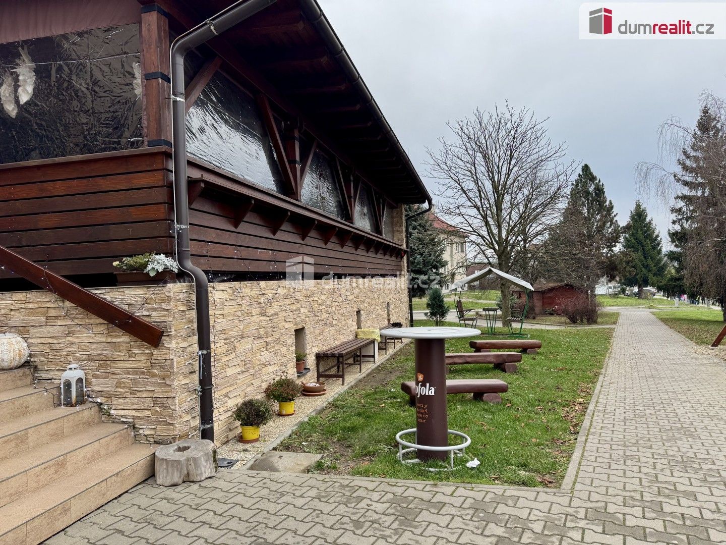 Pronájem komerčního prostoru 908 m² - foto 6