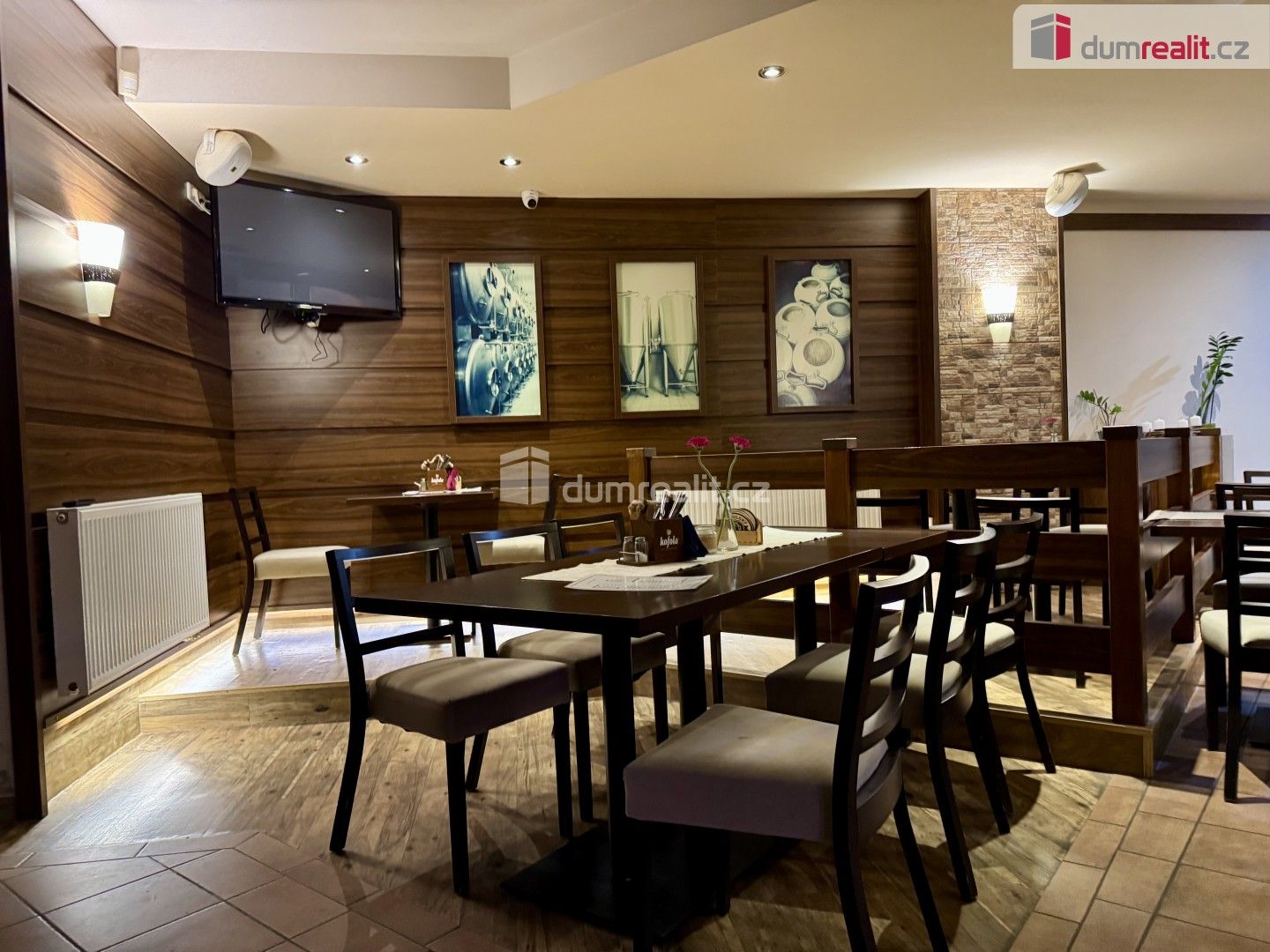 Pronájem komerčního prostoru 908 m² - foto 9