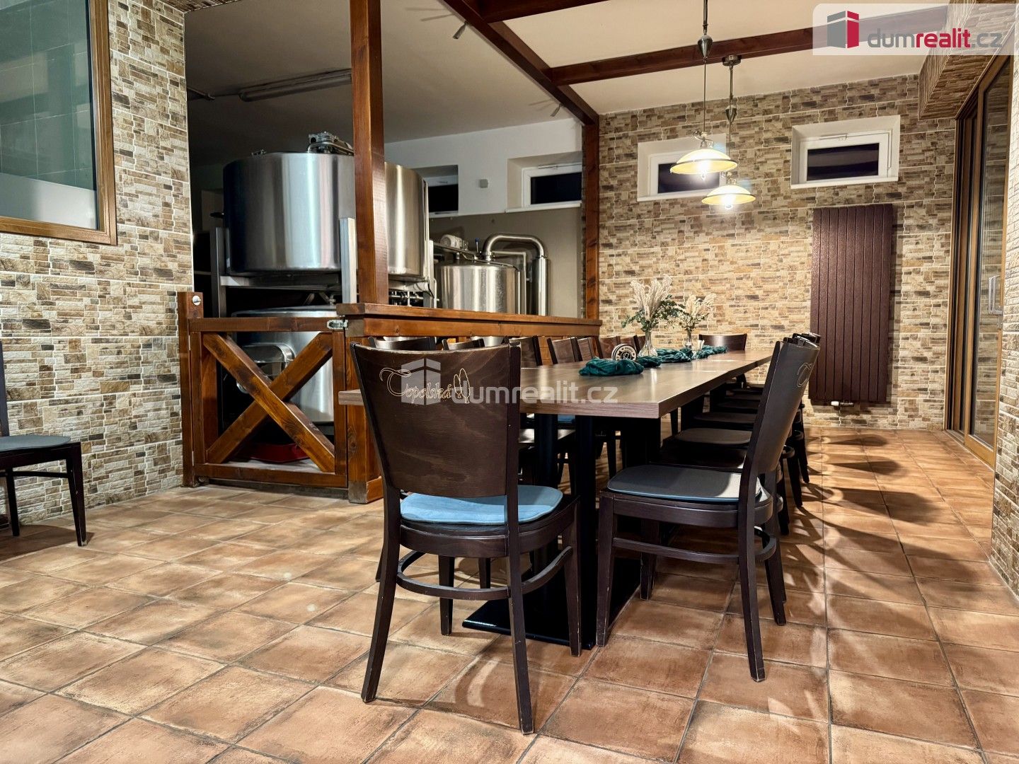 Pronájem komerčního prostoru 908 m² - foto 11