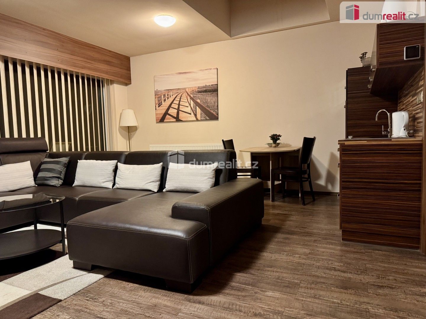 Pronájem komerčního prostoru 908 m² - foto 17