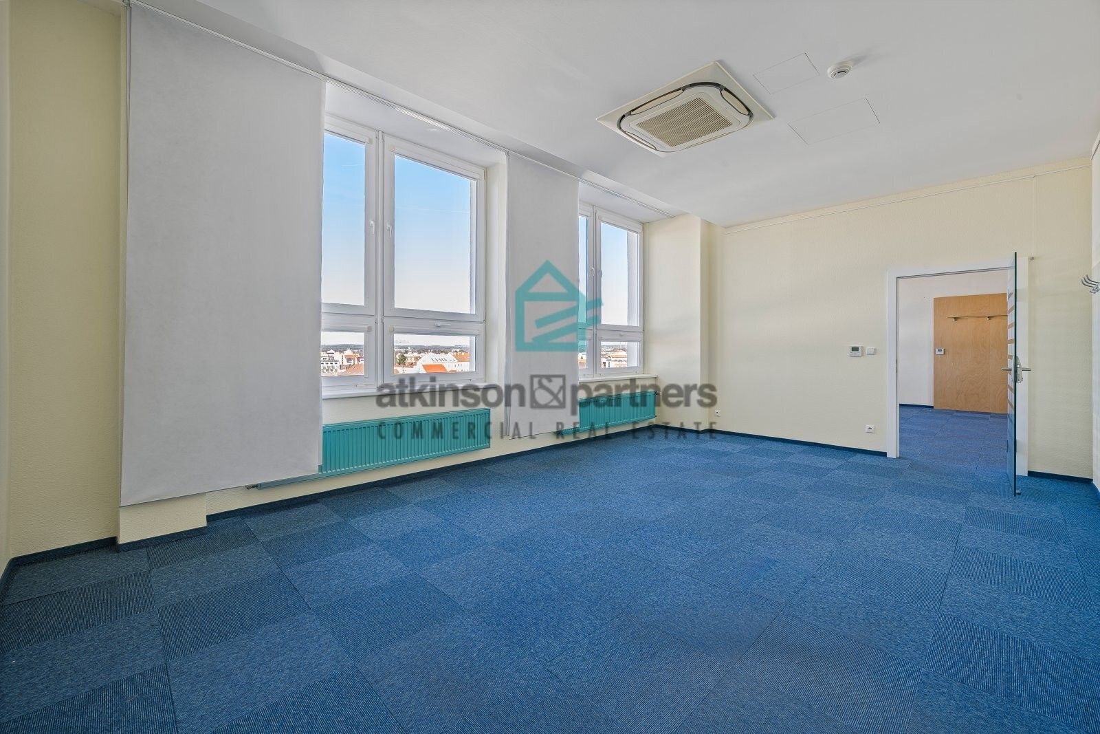Pronájem komerčního prostoru 3500 m² - foto 7