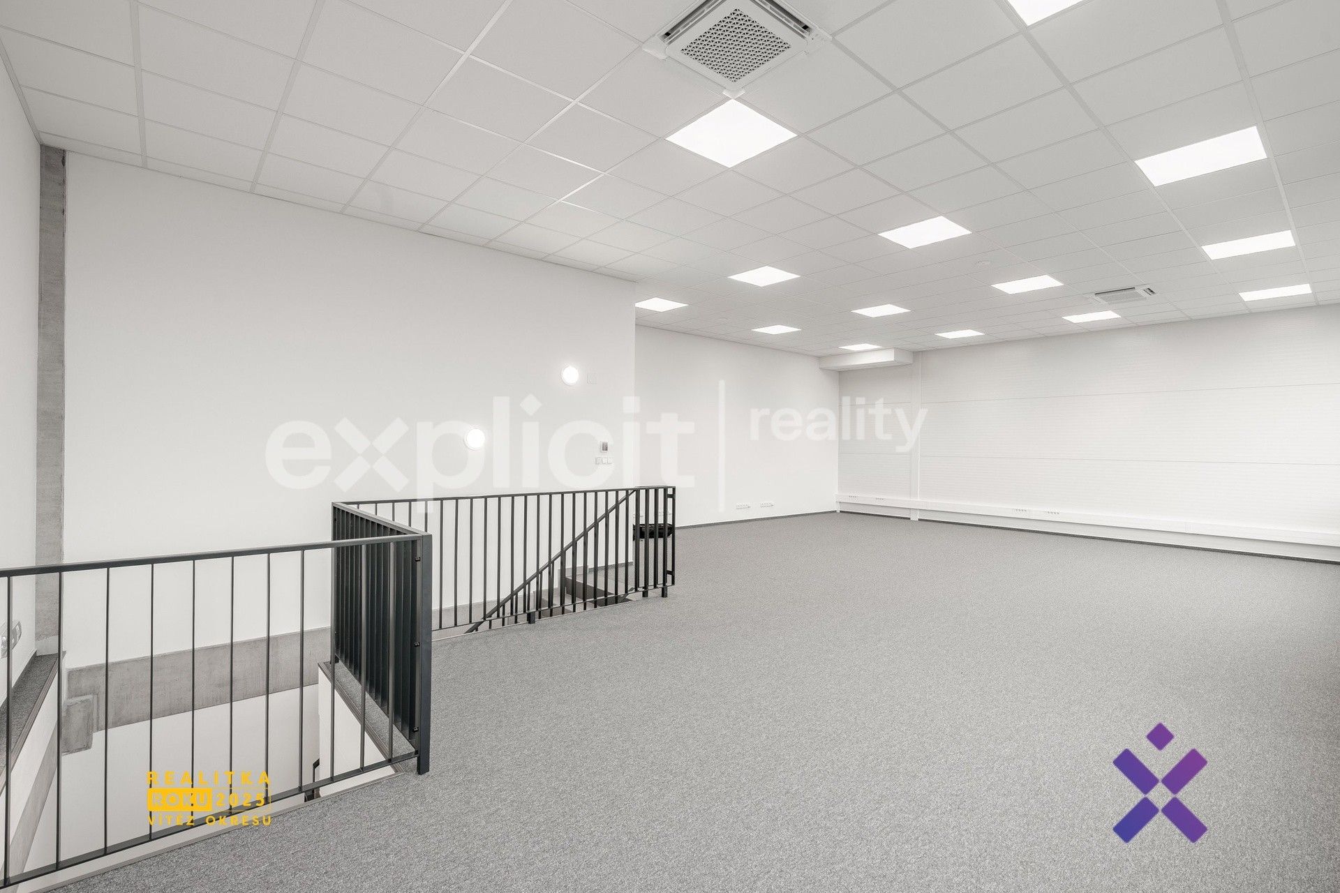 Pronájem komerčního prostoru 444 m² - foto 5