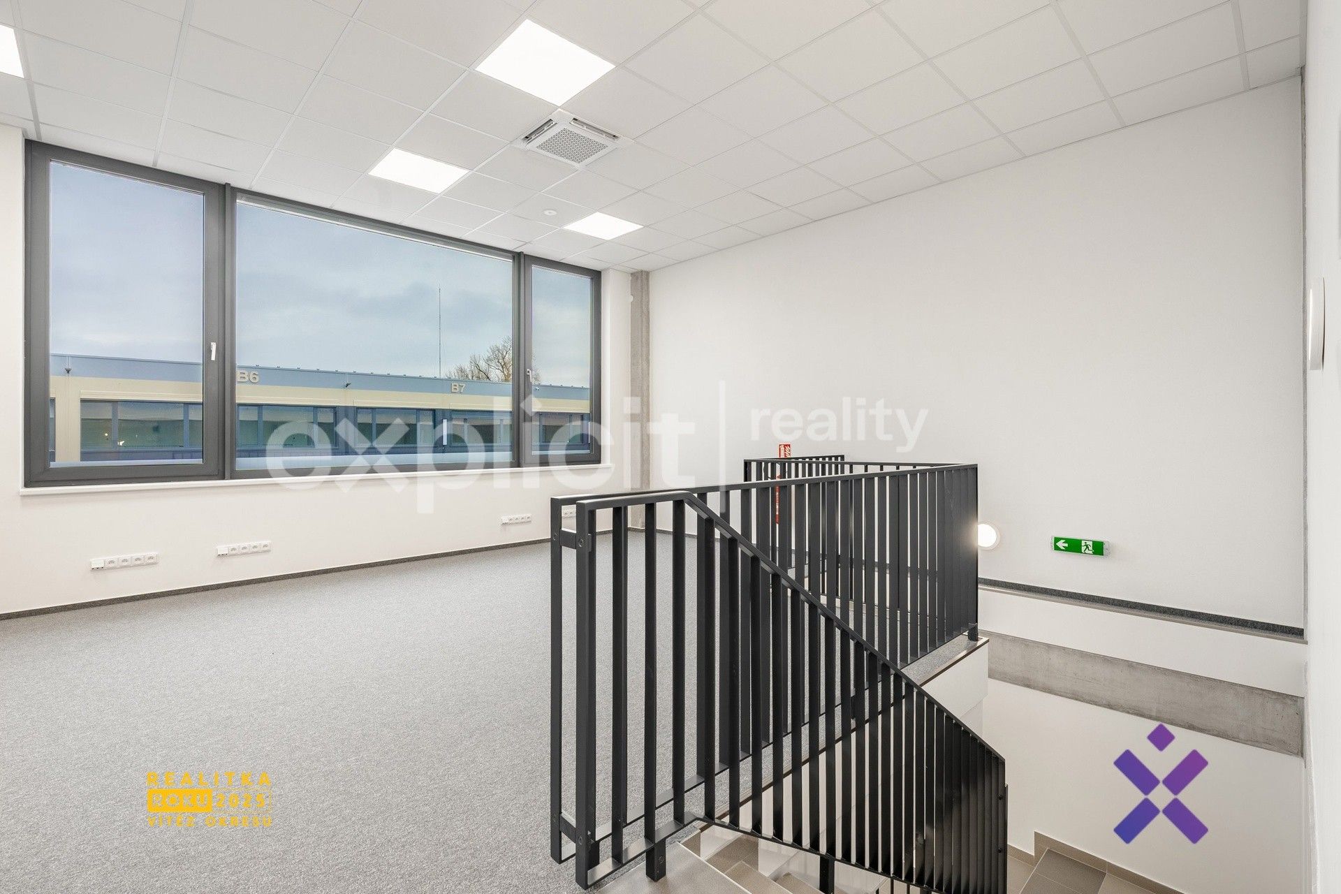 Pronájem komerčního prostoru 444 m² - foto 9