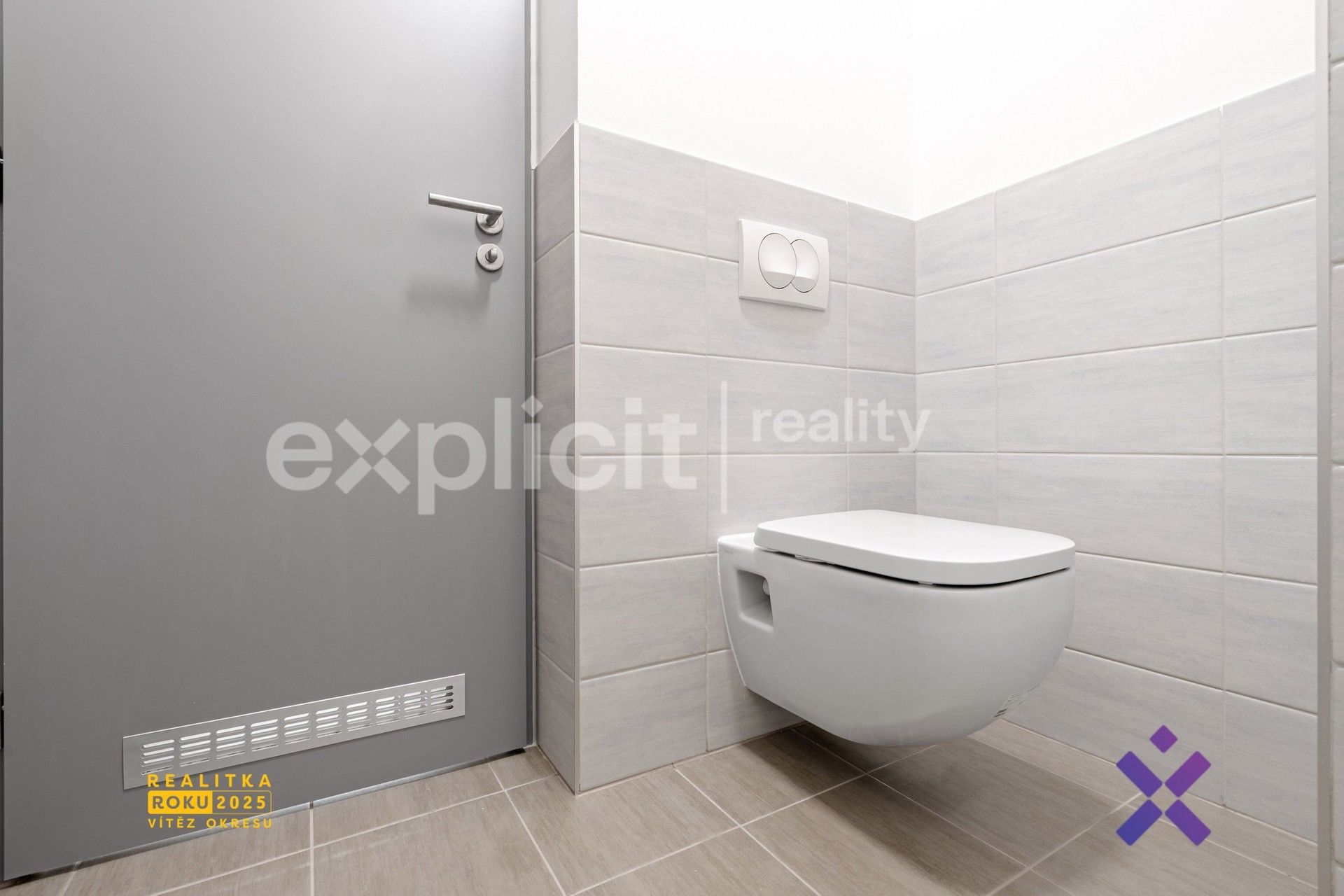 Pronájem komerčního prostoru 444 m² - foto 19