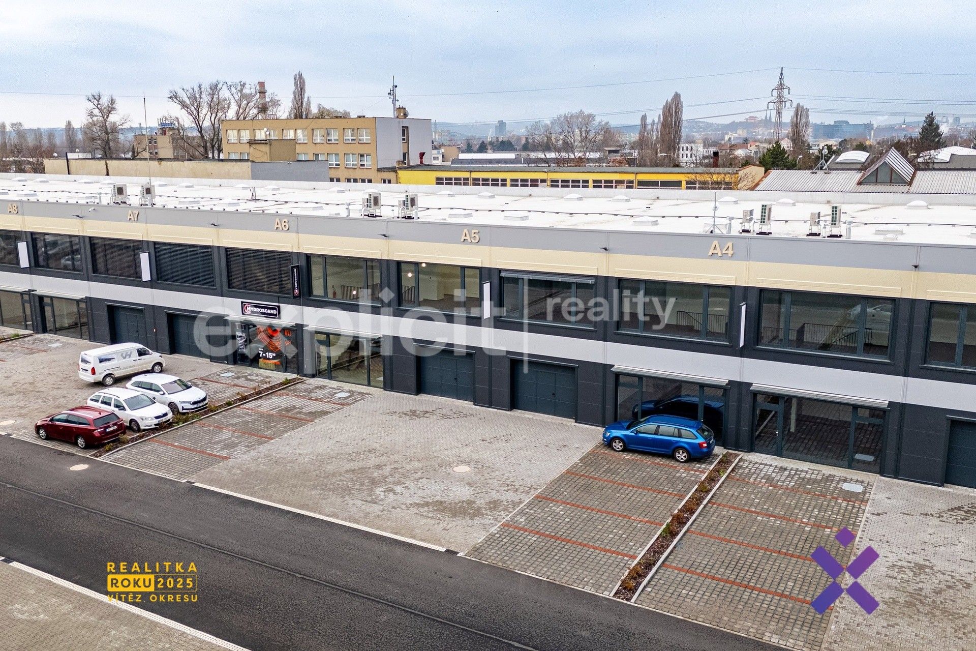 Pronájem komerčního prostoru 444 m² - foto 30