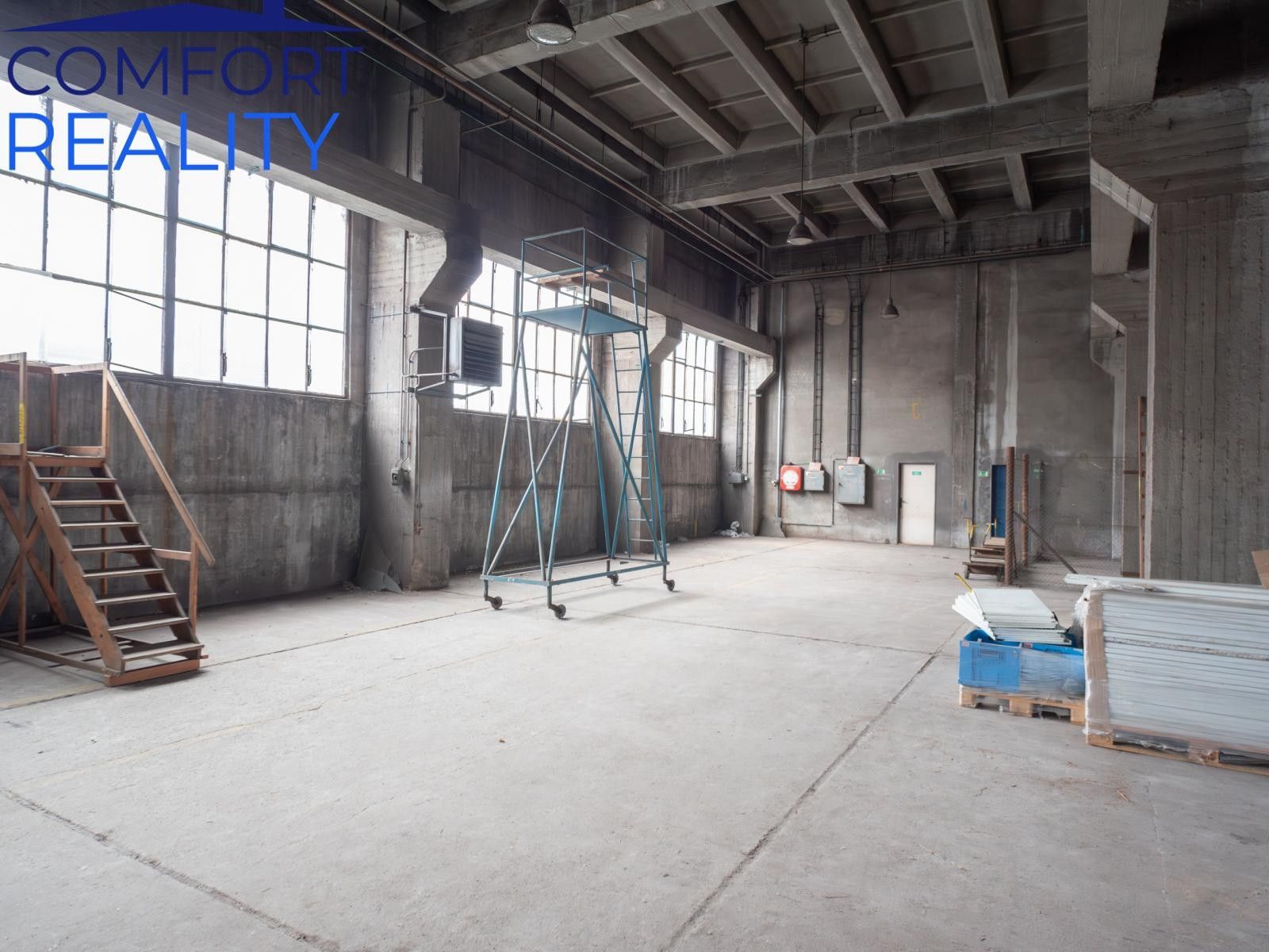 Pronájem komerčního prostoru 2914 m² - foto 4