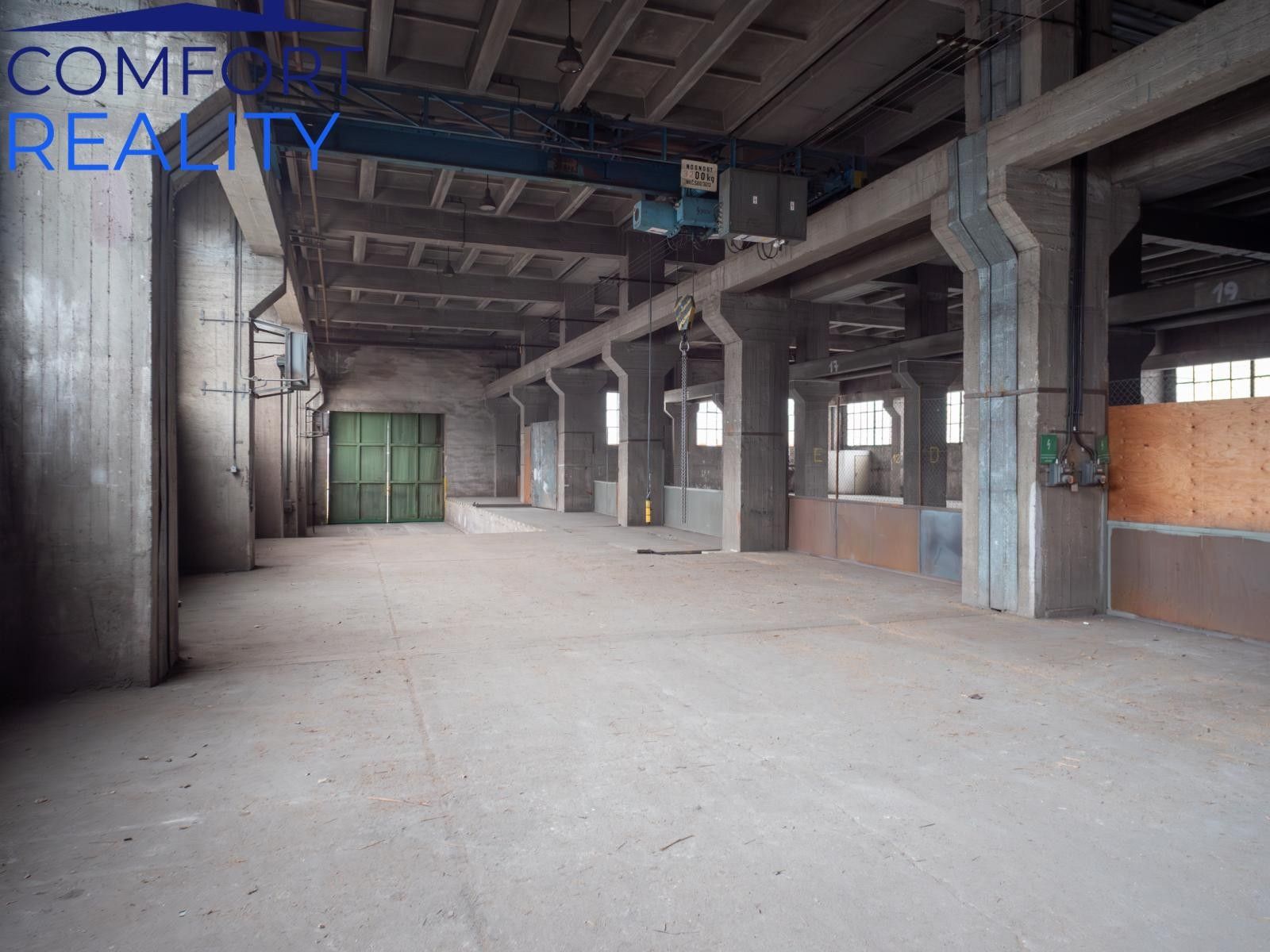 Pronájem komerčního prostoru 2914 m² - foto 5