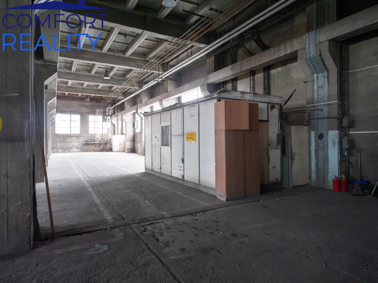 Pronájem komerčního prostoru 2914 m² - foto 6