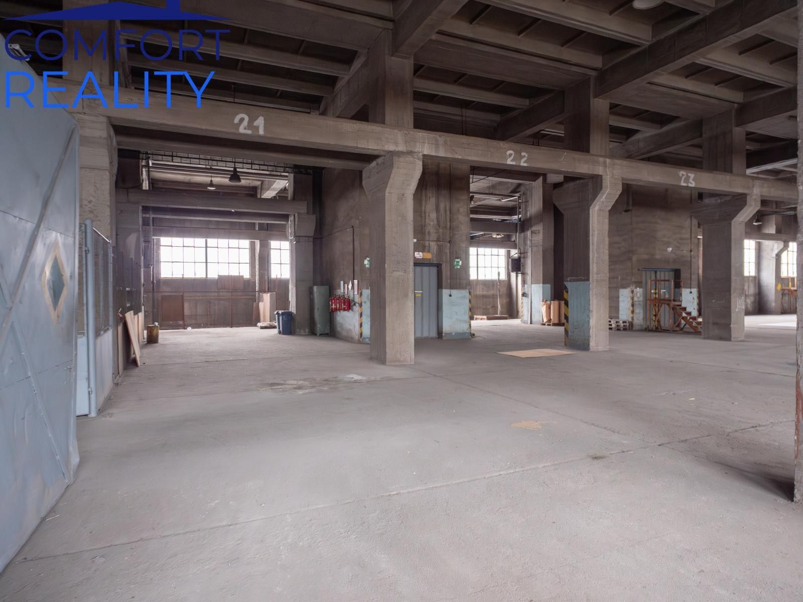 Pronájem komerčního prostoru 2914 m² - foto 9