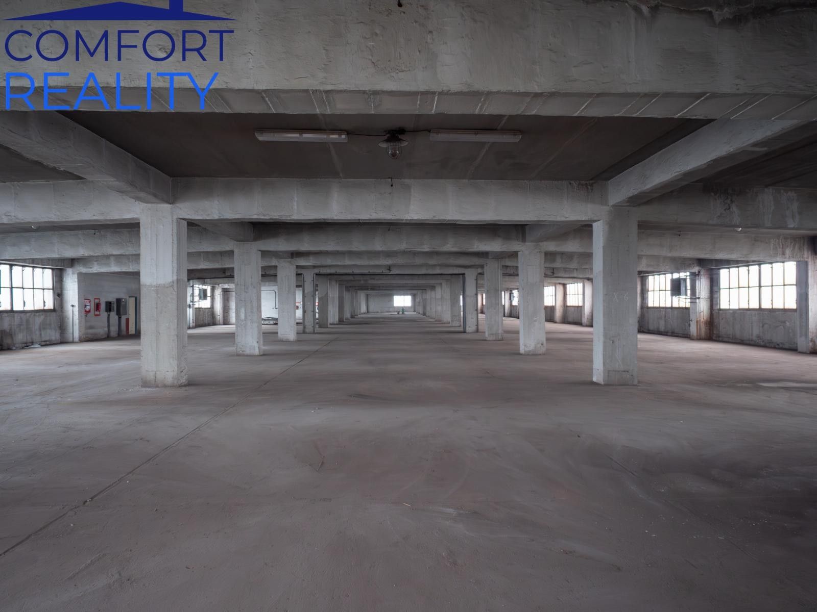 Pronájem komerčního prostoru 2914 m² - foto 15