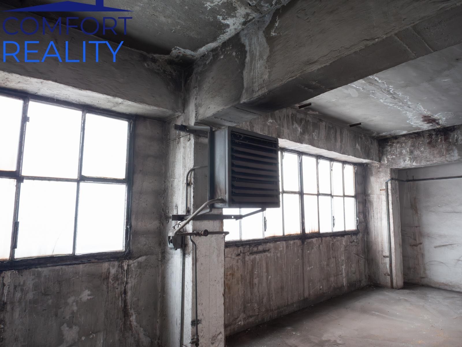 Pronájem komerčního prostoru 2914 m² - foto 24