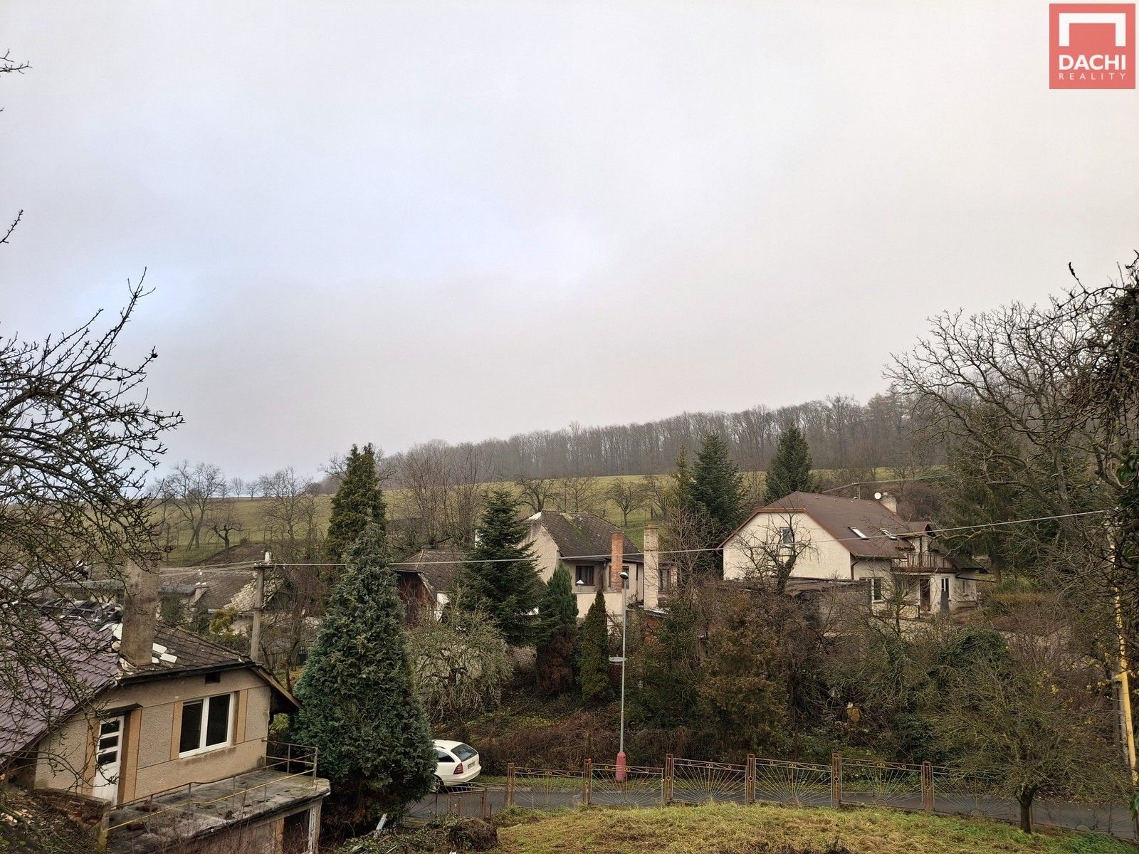 Prodej pozemku 650 m² - foto 3