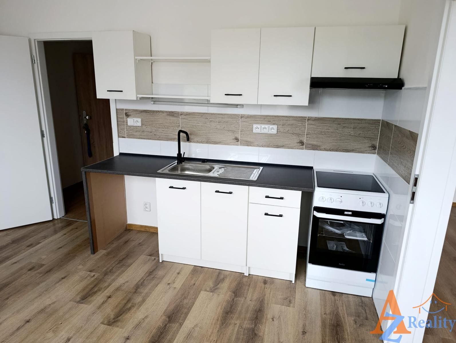 Pronájem bytu 2+1 48 m² - foto 1