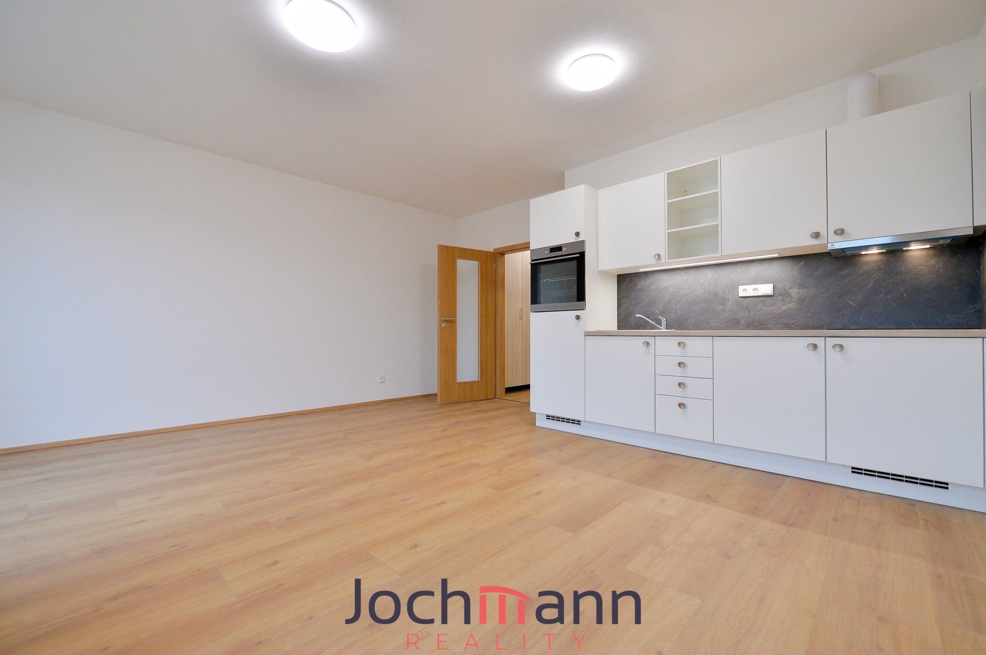 Pronájem bytu 1+kk 34 m² - foto 3