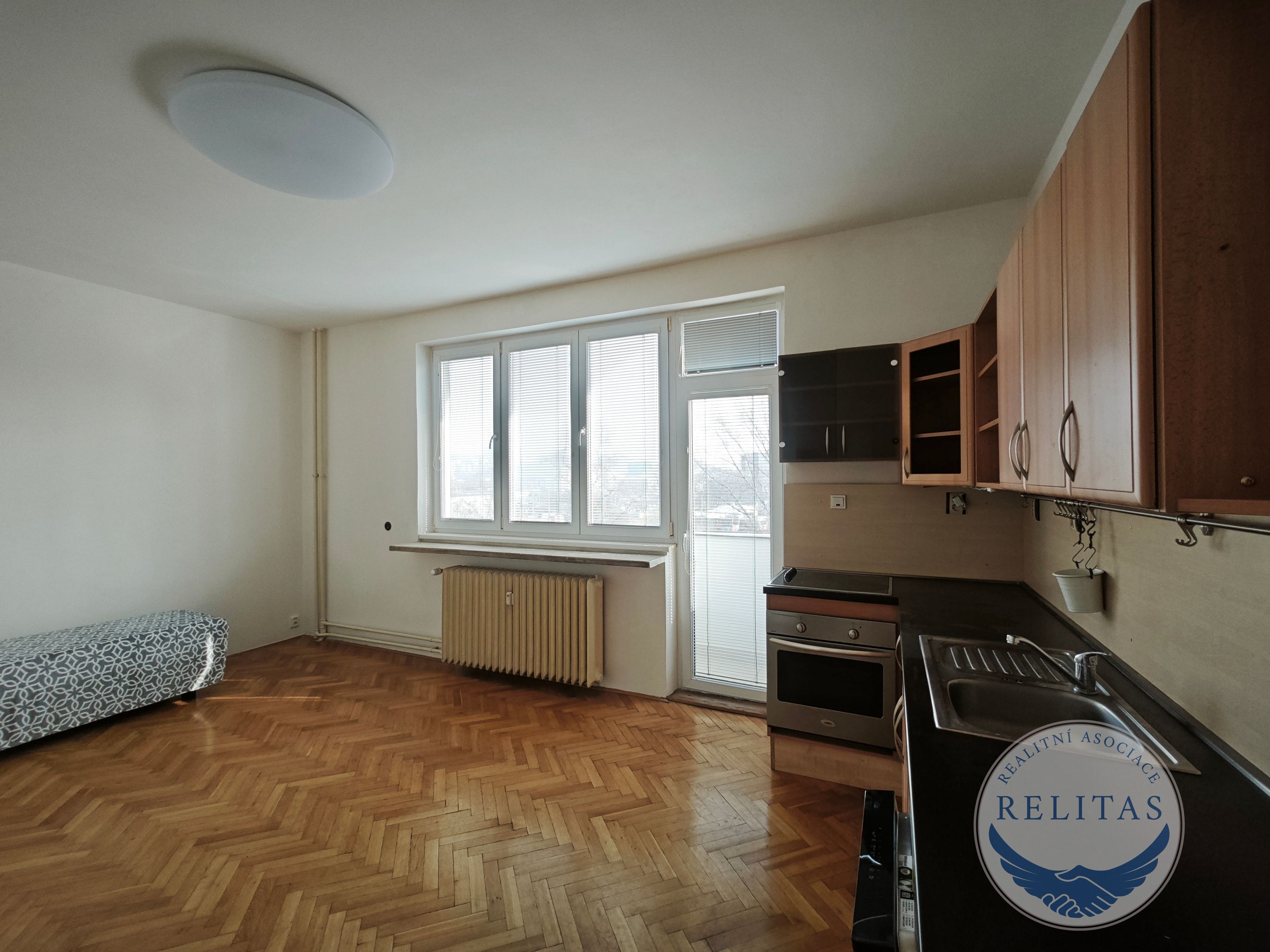 Pronájem bytu 2+kk 55 m² - foto 1