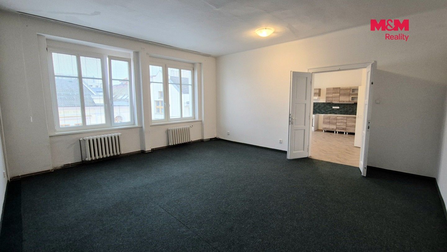 Pronájem bytu 2+kk 66 m² - foto 2