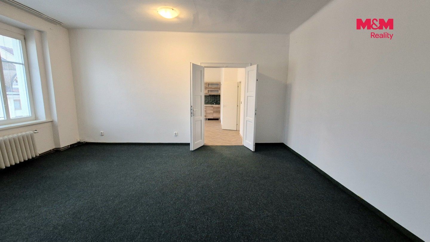 Pronájem bytu 2+kk 66 m² - foto 9