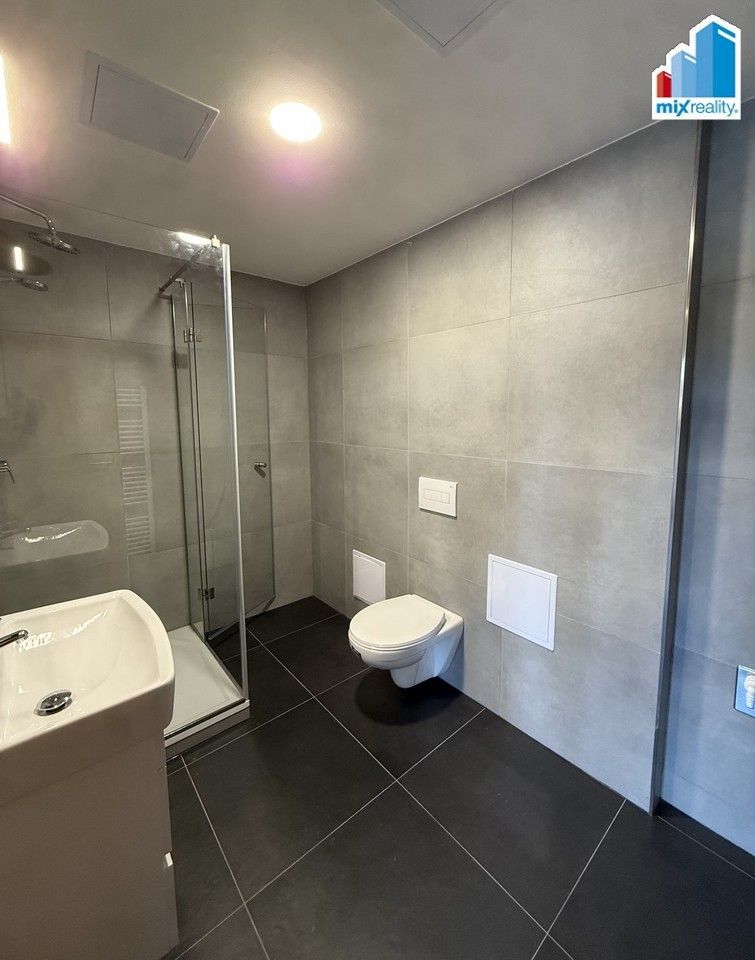 Pronájem bytu 2+kk 48 m² - foto 3
