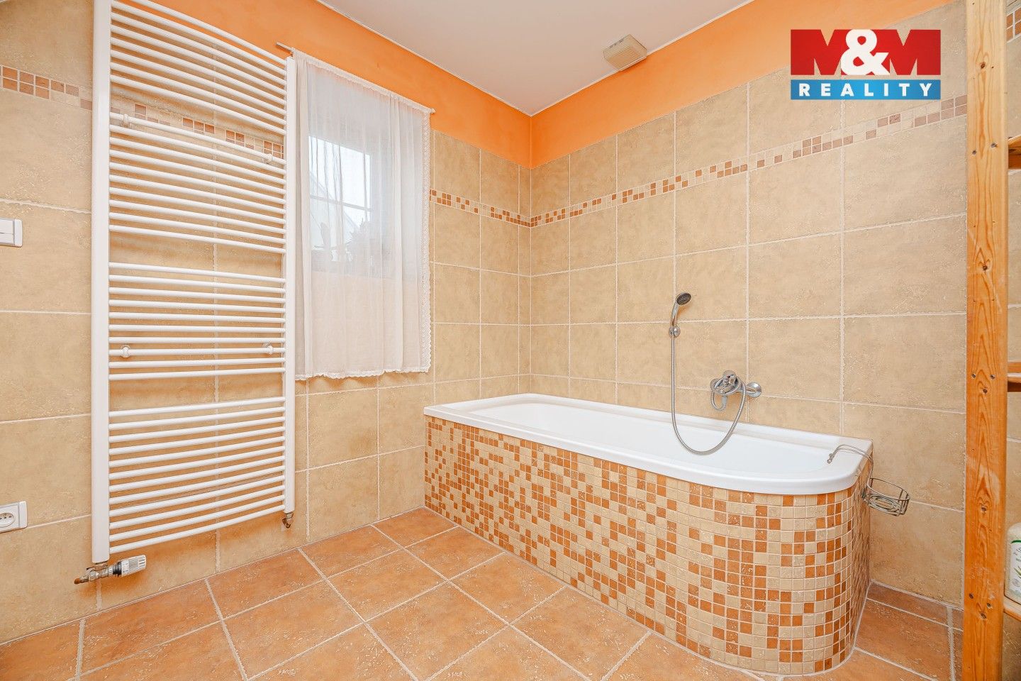 Prodej domu 400 m² - foto 6
