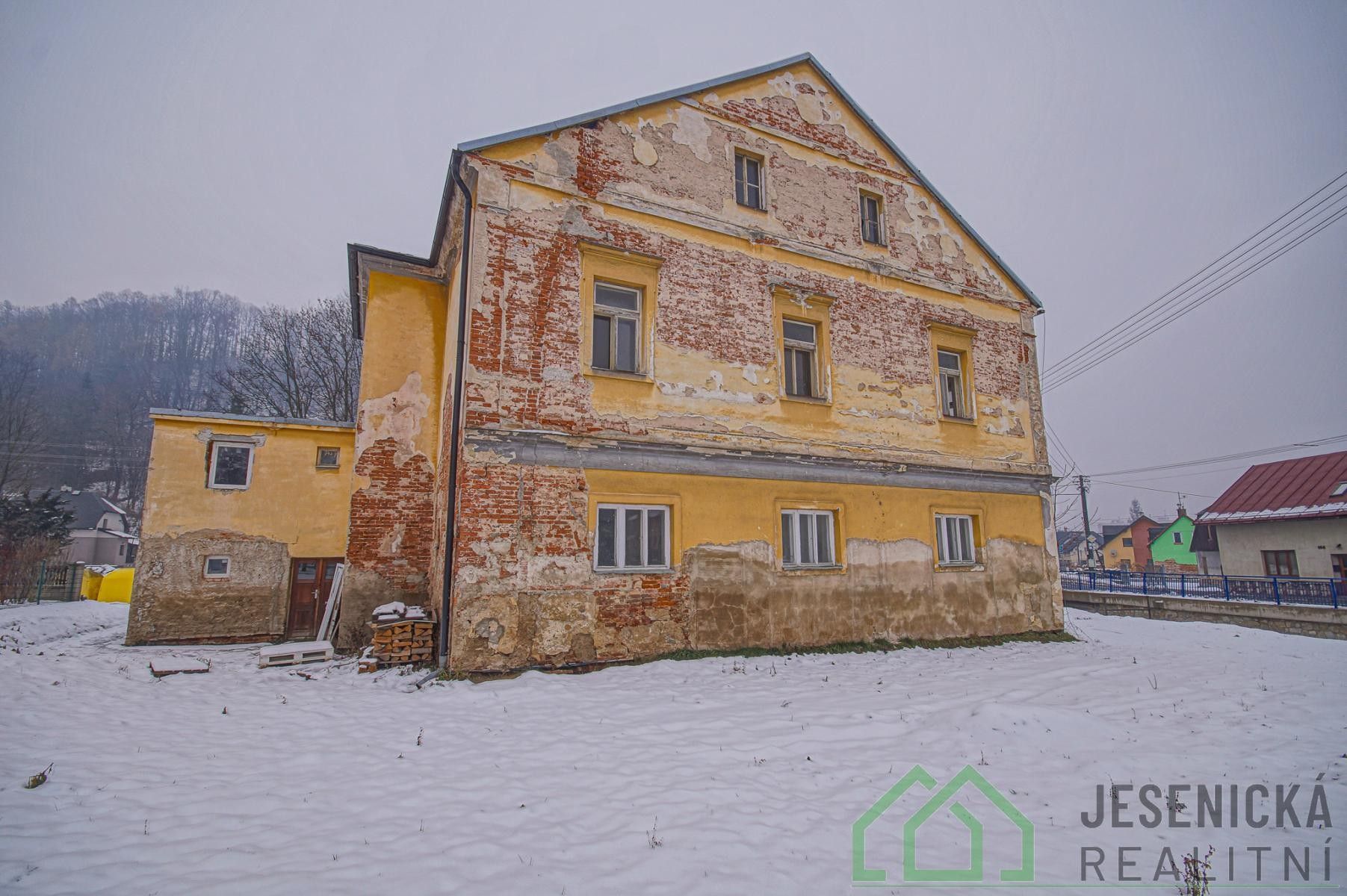 Prodej komerčního prostoru 240 m² - foto 4