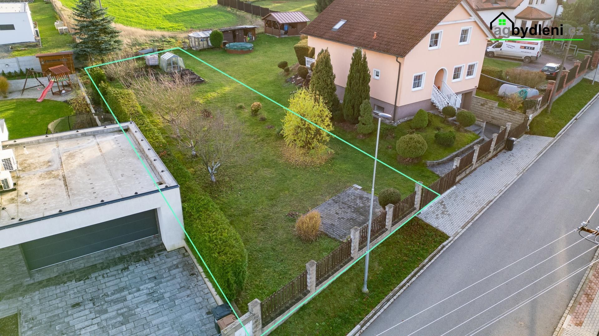 Prodej pozemku 650 m² - foto 3