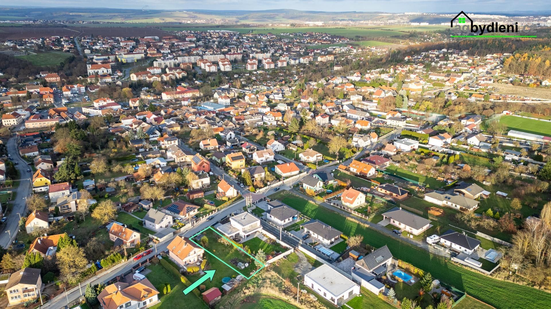 Prodej pozemku 650 m² - foto 1