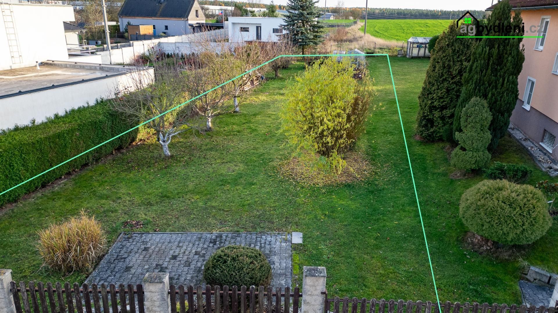 Prodej pozemku 650 m² - foto 2