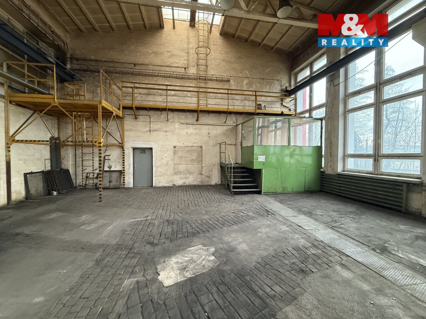 Pronájem komerčního prostoru 1062 m² - foto 6