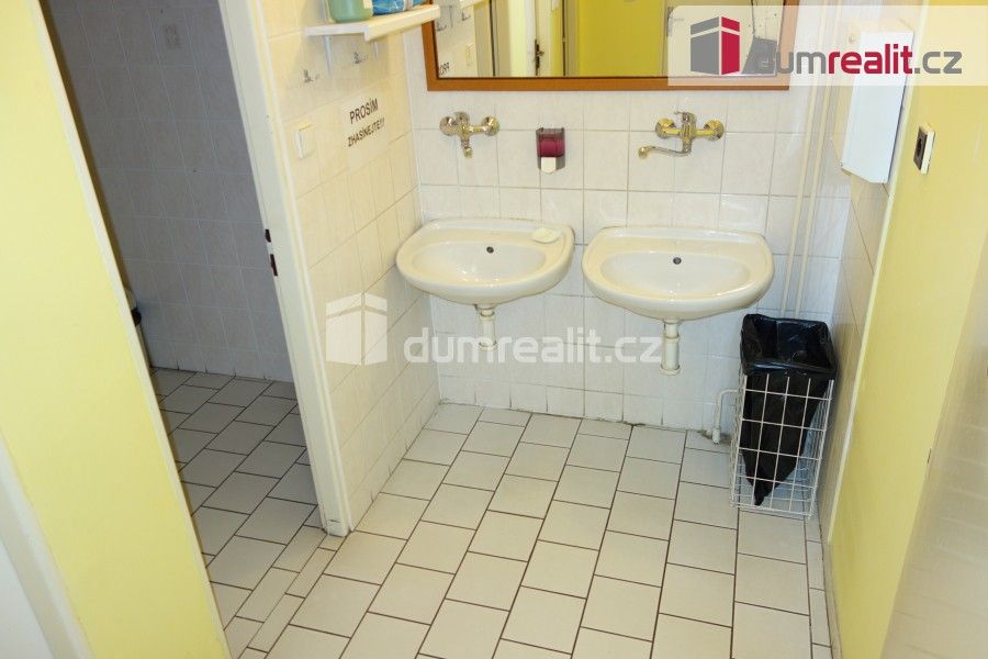 Pronájem komerčního prostoru 15 m² - foto 5