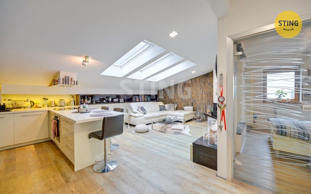 Prodej komerčního prostoru 102 m² - foto 10