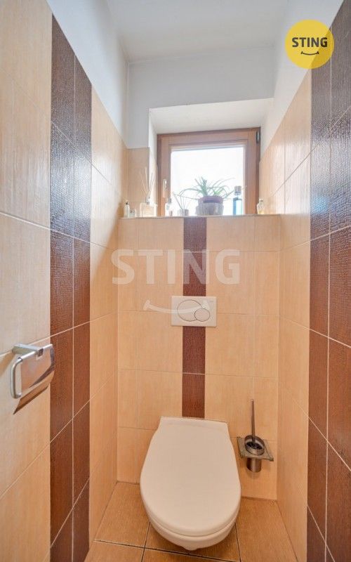 Prodej komerčního prostoru 102 m² - foto 27