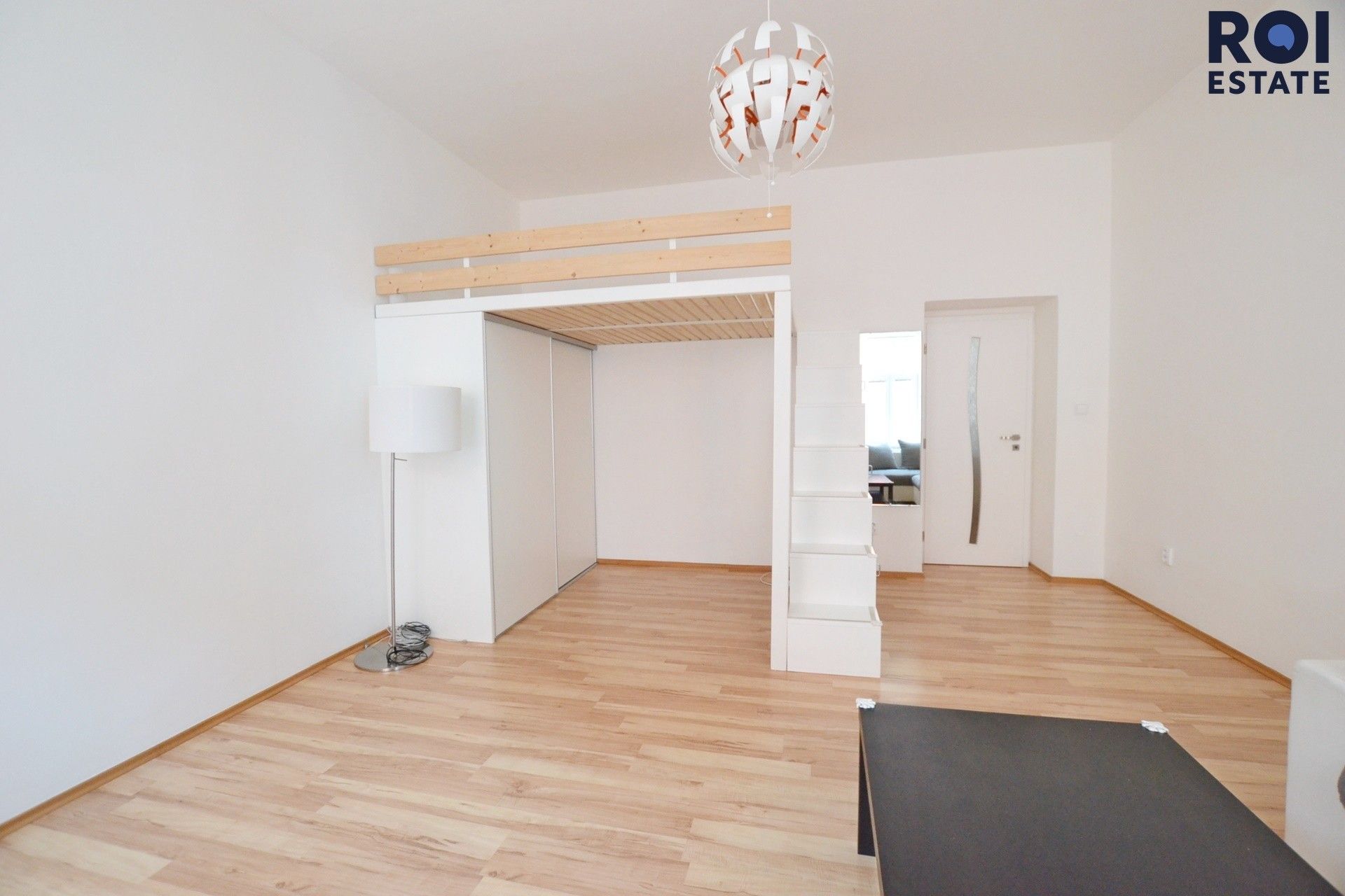 Pronájem bytu 1+1 43 m² - foto 2