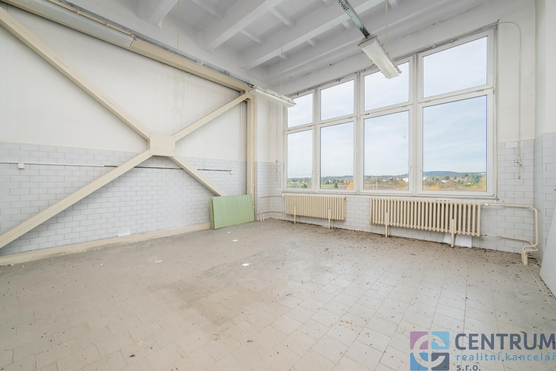Pronájem komerčního prostoru 583 m² - foto 6