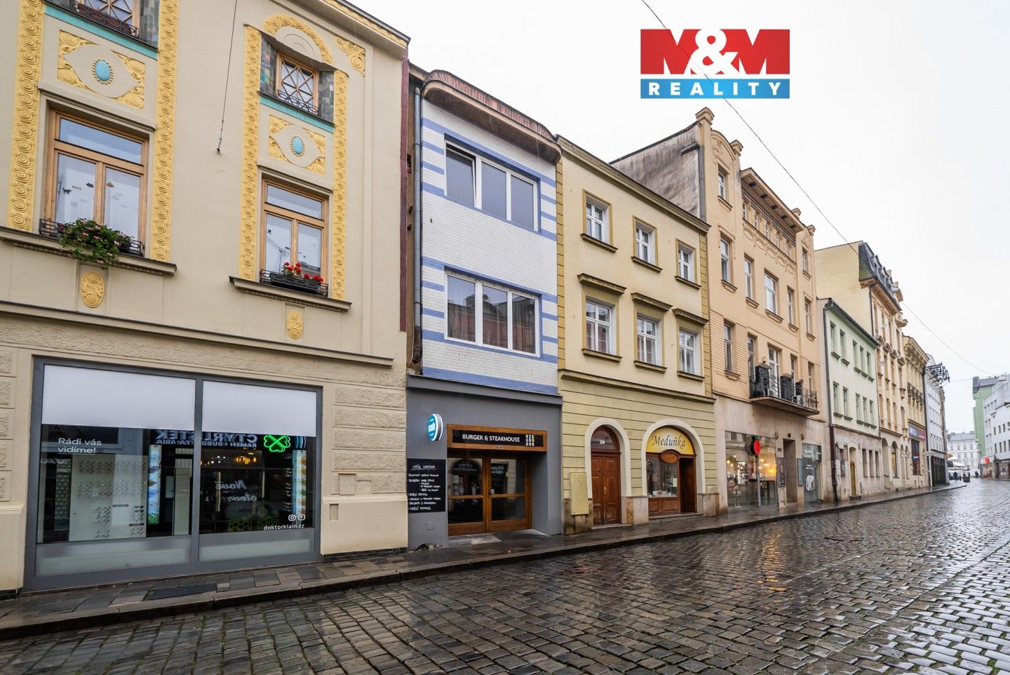 Prodej komerčního prostoru 890 m² - foto 1