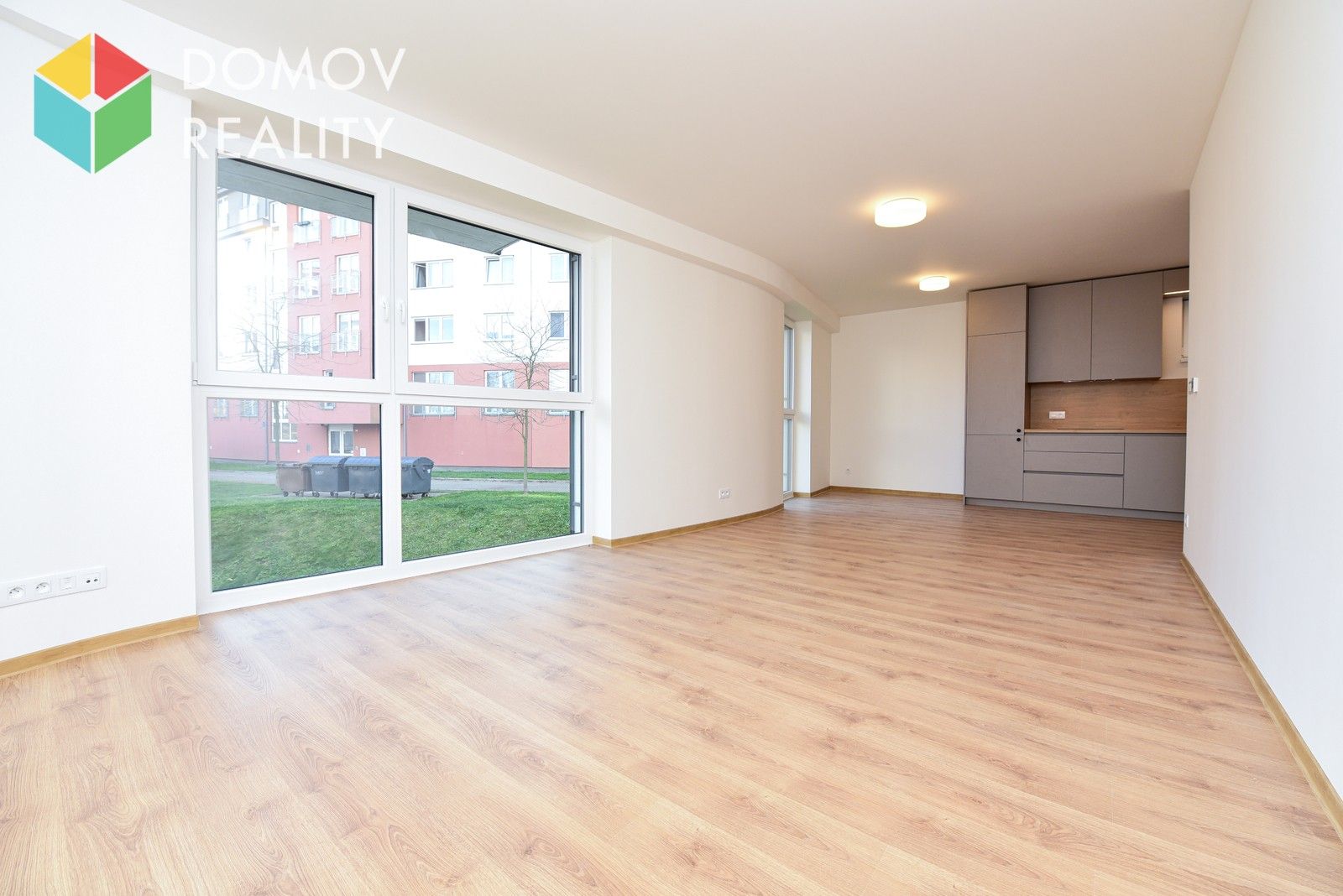 Pronájem bytu 2+kk 68 m² - foto 5