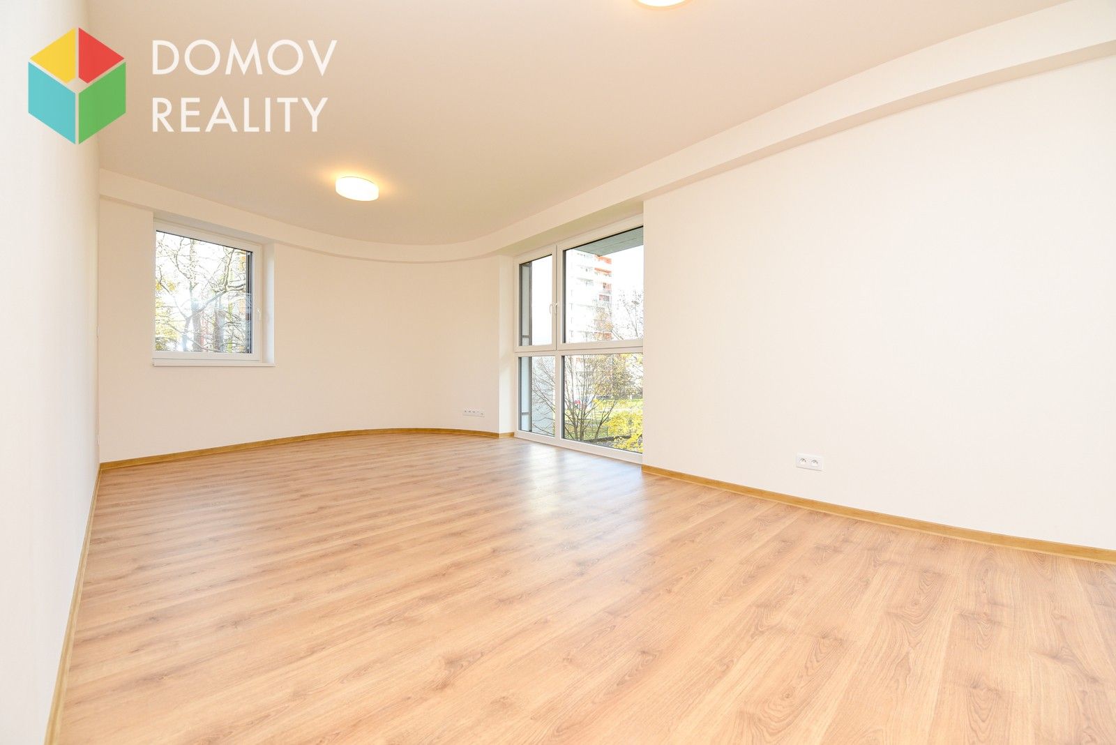 Pronájem bytu 2+kk 68 m² - foto 8